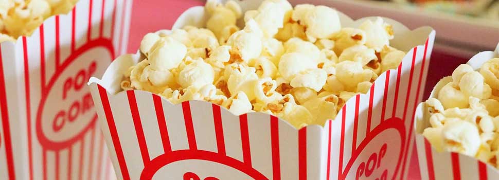 The Best Popcorn Makers & What To Look For Before You Buy